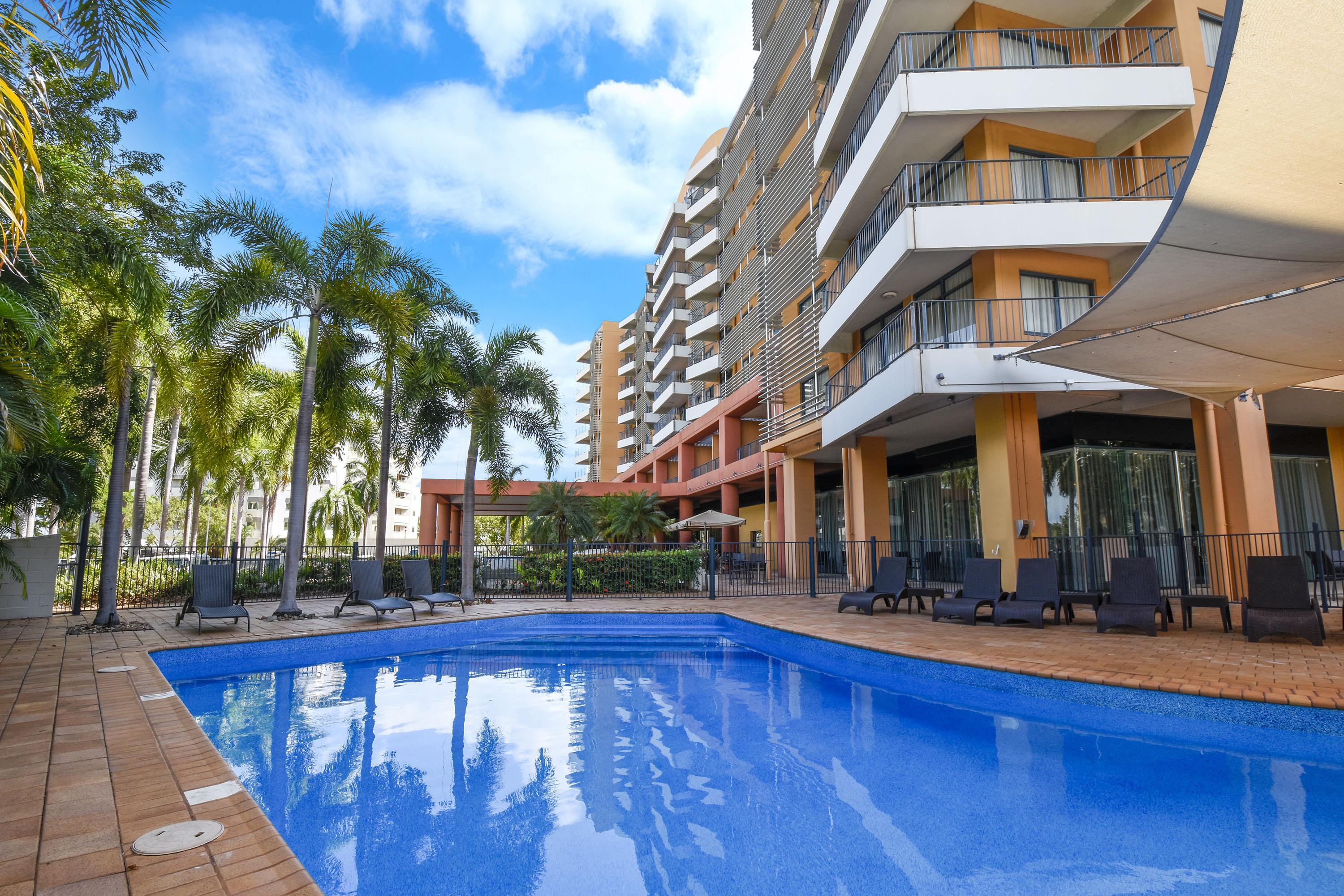 Mantra On The Esplanade Aparthotel Darwin Exteriör bild