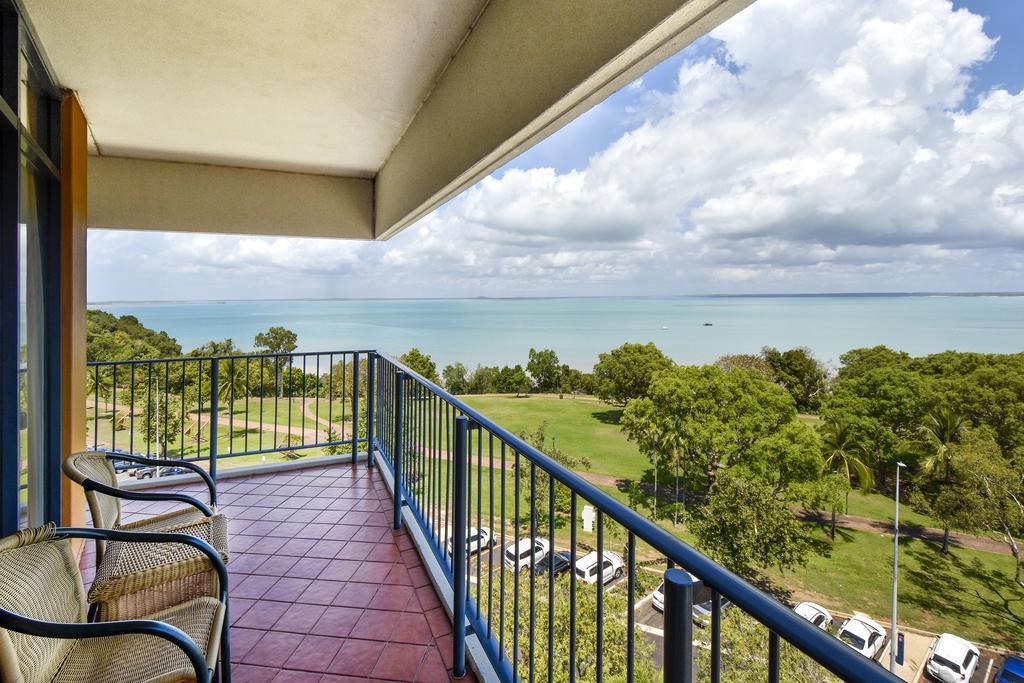 Mantra On The Esplanade Aparthotel Darwin Exteriör bild